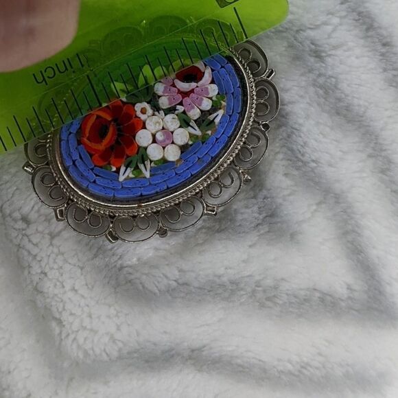 VINTAGE Italian micro mosaic brooch - Picture 3 of 4